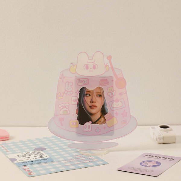 Me2U|Cute Cake - Shaped Acrylic Photocard Display Stand