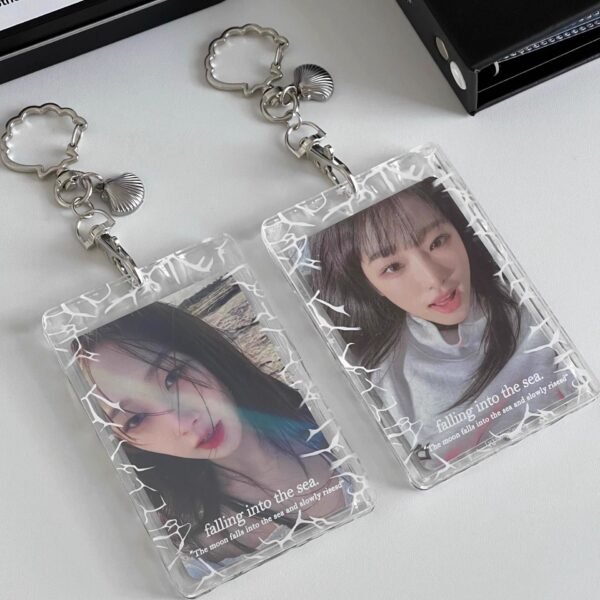 Me2U|Water Ripple - Patterned Acrylic Card Holder with Shell Charm Keychain