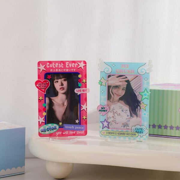 Me2U|Japanese and Korean Star-chasing Acrylic Star Cards Display Ornaments Girl's Three-inch Dialet Desktop Photo Frame Decorative Card