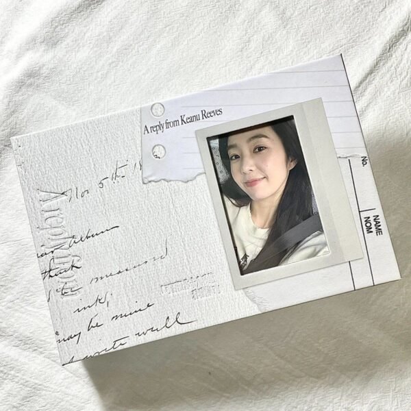 Me2U|Handwritten Letter-Inspired Polaroid Card Album